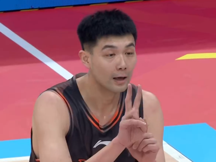 开云官网-8连胜！山东男篮一波流击溃宁波，珀塞尔下起三分雨，鲍威尔回暖