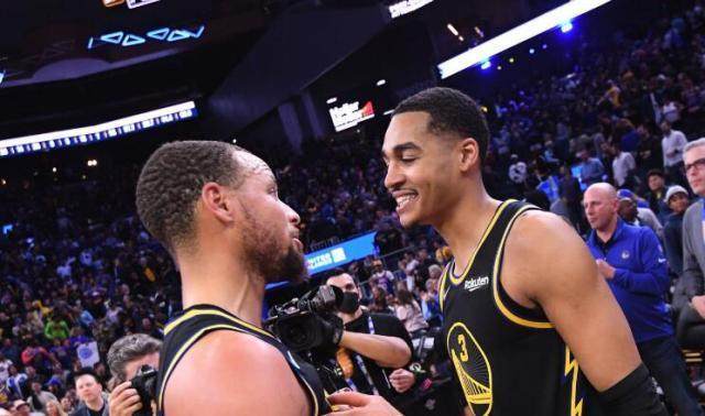 1651448015487083238.jpg 开云在线-【早报】意甲争冠如火如荼,英超争四悬念又起!